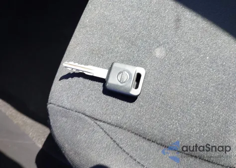 2024 Nissan Versa 1.6 S z USA, uszkodzony, nr VIN 3N1CN8DV7RL847359